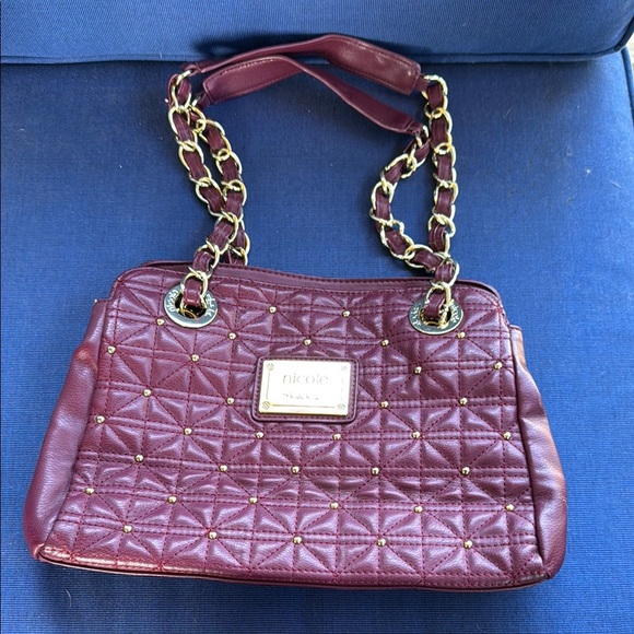 Nicole Red Quilted Shoulder Bag with Gold Chain - Picture 1 of 7